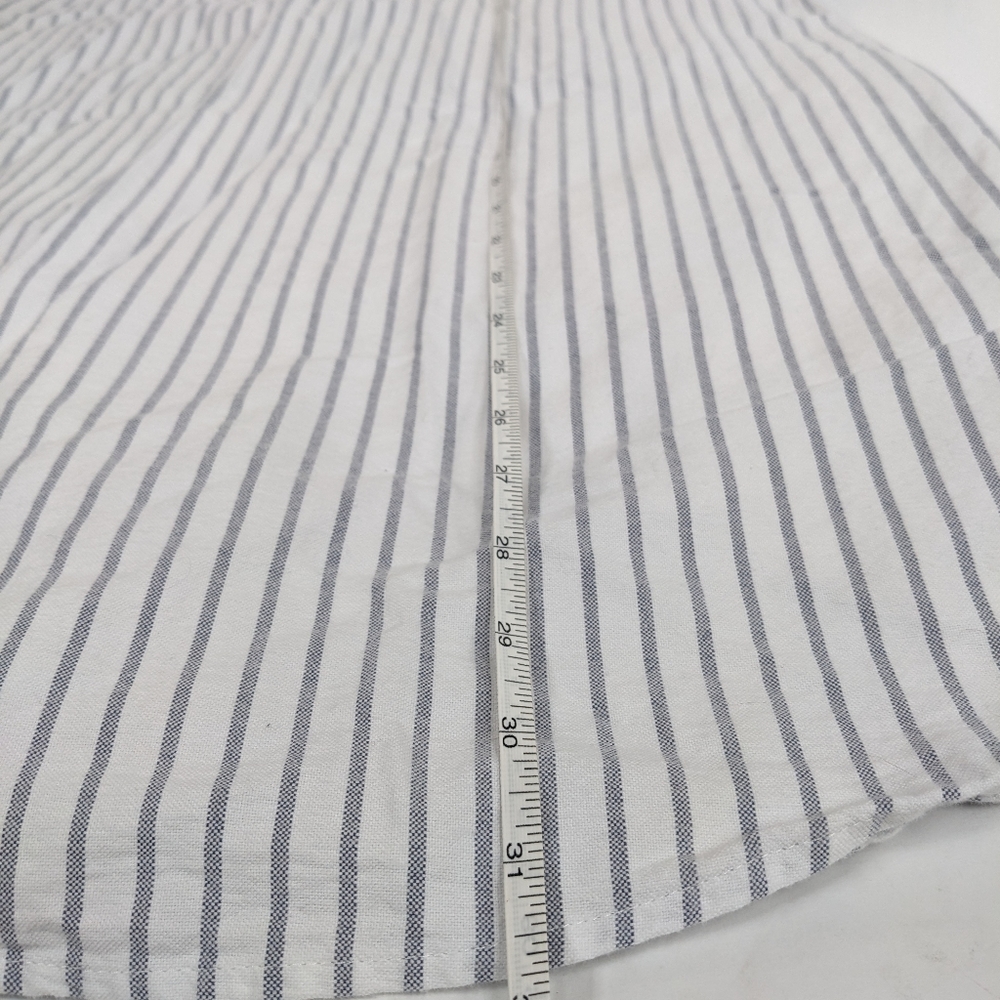 White and Blue pinstripe Short sleeve button down shirt dress with pockets [148] - Picture 7 of 8